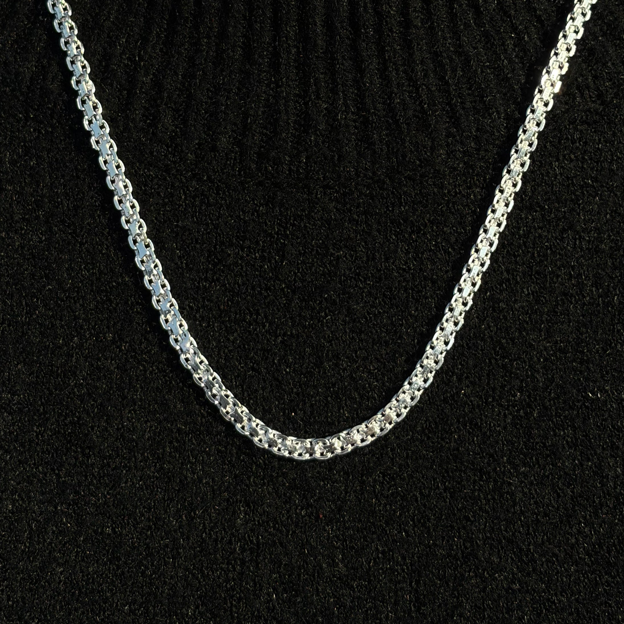 Silver Lotus Chain