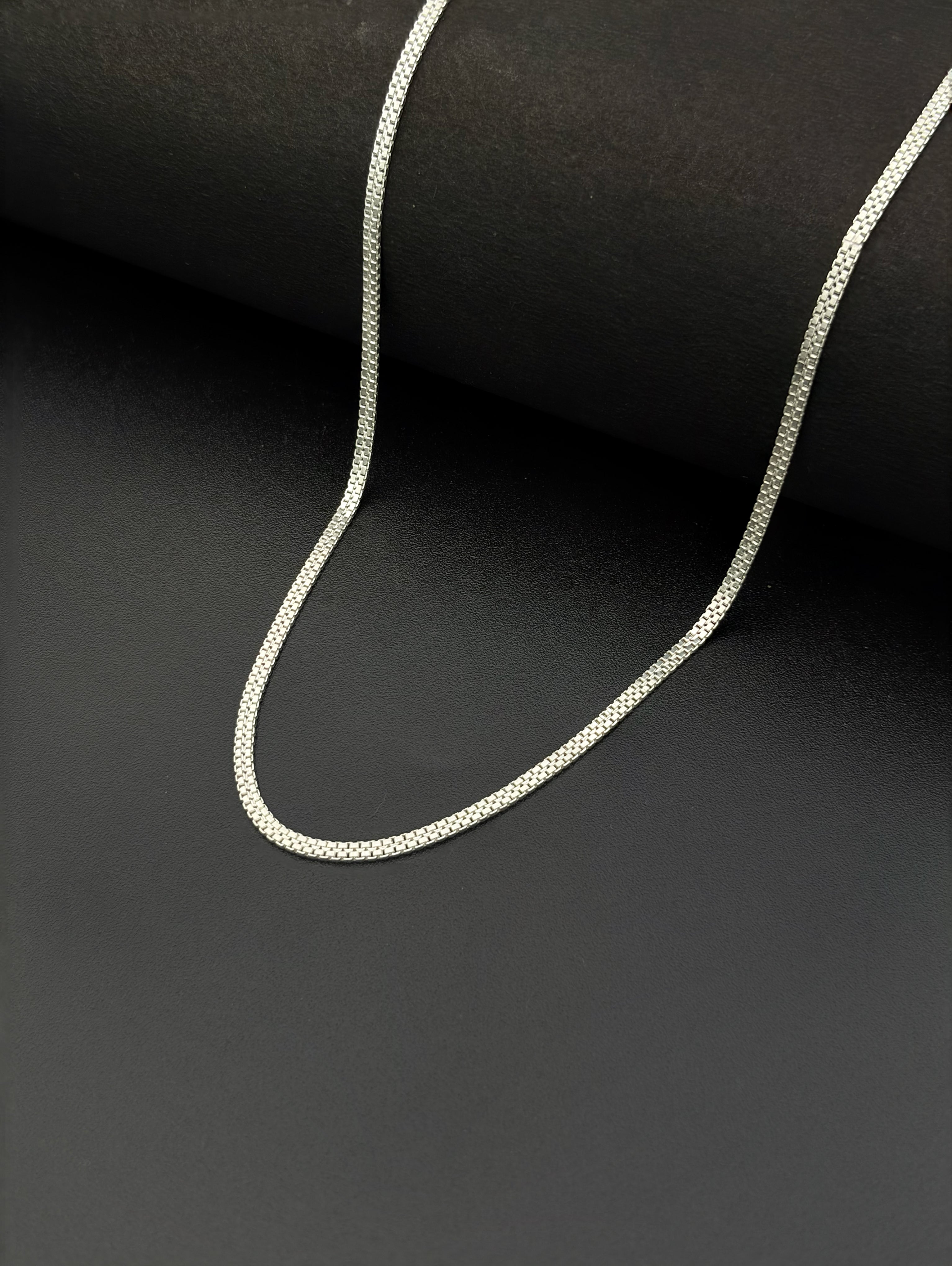 Silver Heshe Chain